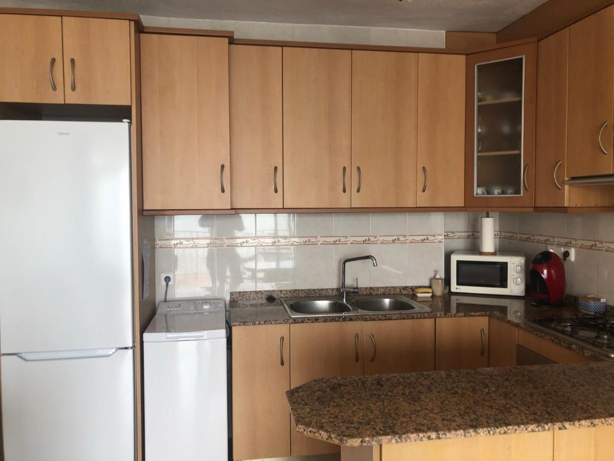 Apartamento En Primera Linea De Mar Sant Carles De La Rapita Ngoại thất bức ảnh